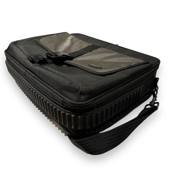 Targus Platinum Deluxe Notebook Carry Case Black Gray - Picture 6 of 10